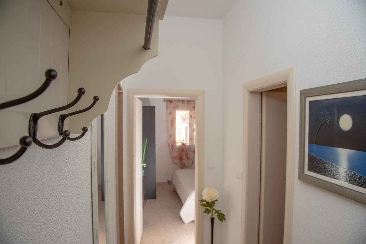 Apartment Ariana Bol Extérieur photo