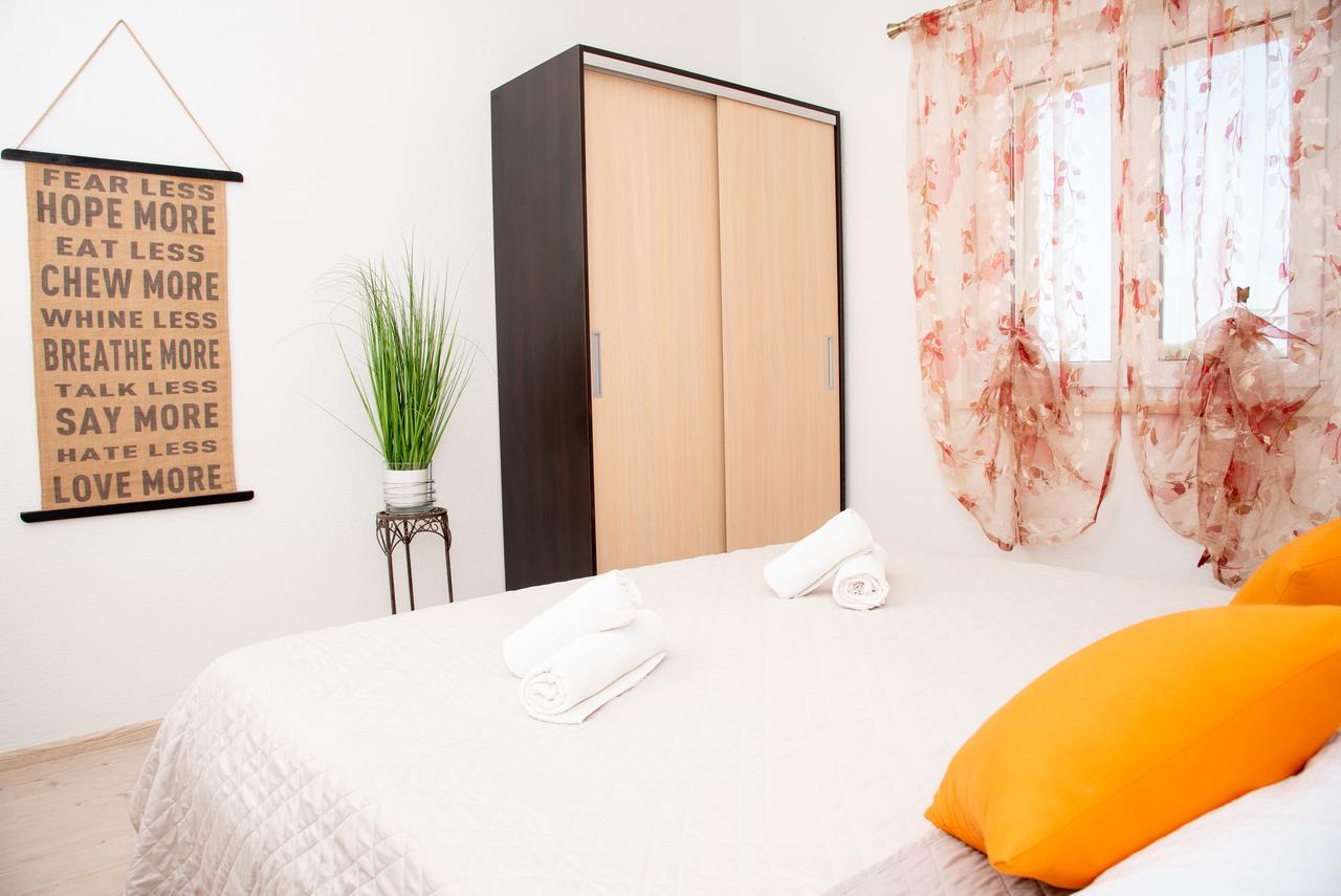 Apartment Ariana Bol Extérieur photo