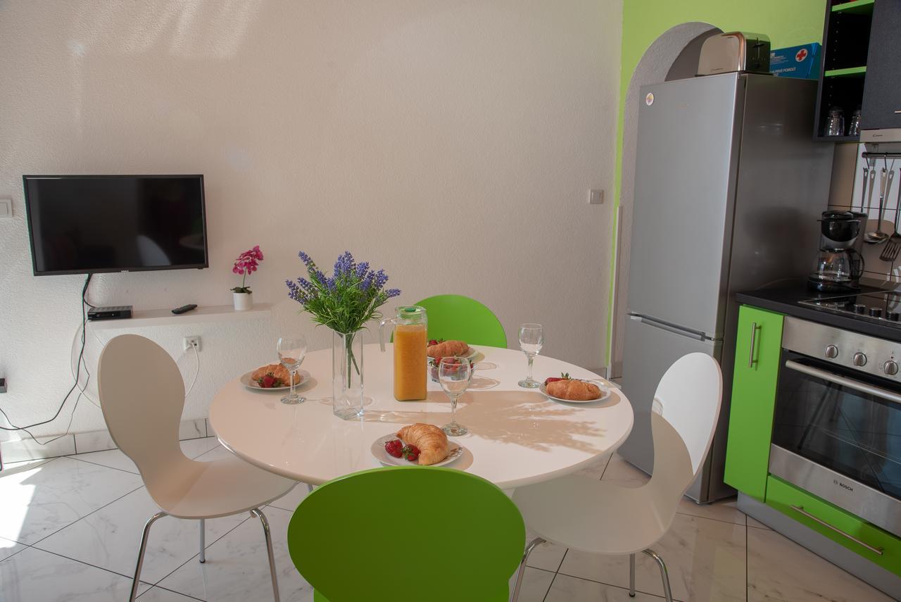 Apartment Ariana Bol Extérieur photo